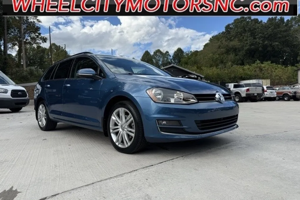 2015 Volkswagen Golf SportWagen SE photo 1