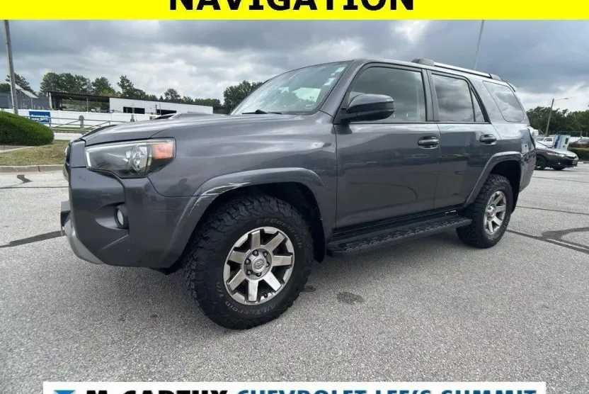 2016 Toyota 4Runner Trail photo 1