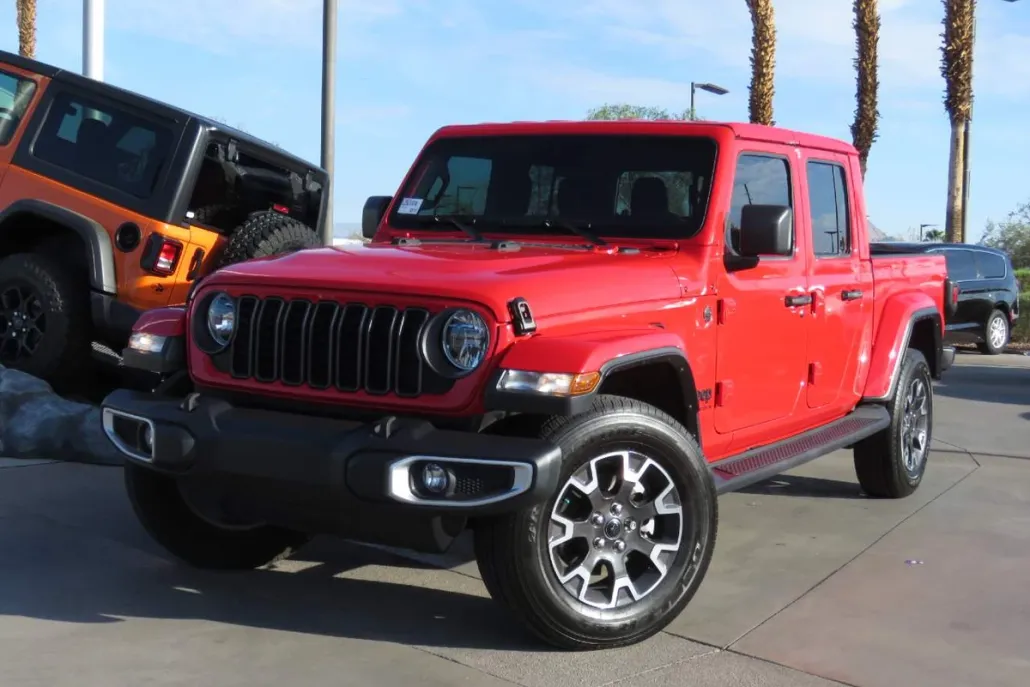 2024 Jeep Gladiator Sport photo 1