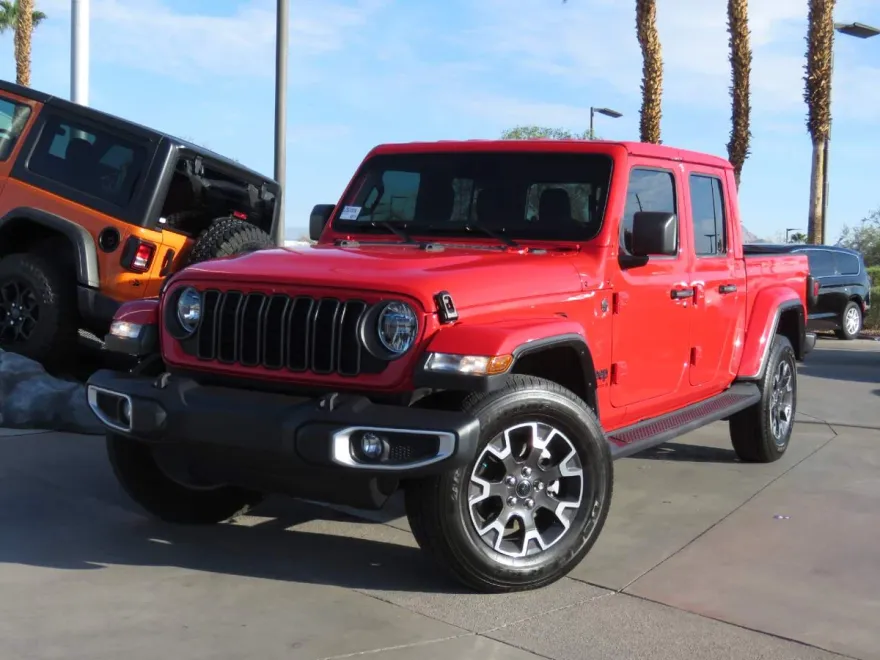 2024 Jeep Gladiator Sport photo 1