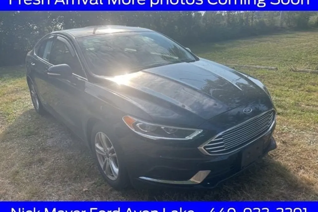 2018 Ford Fusion SE photo 1