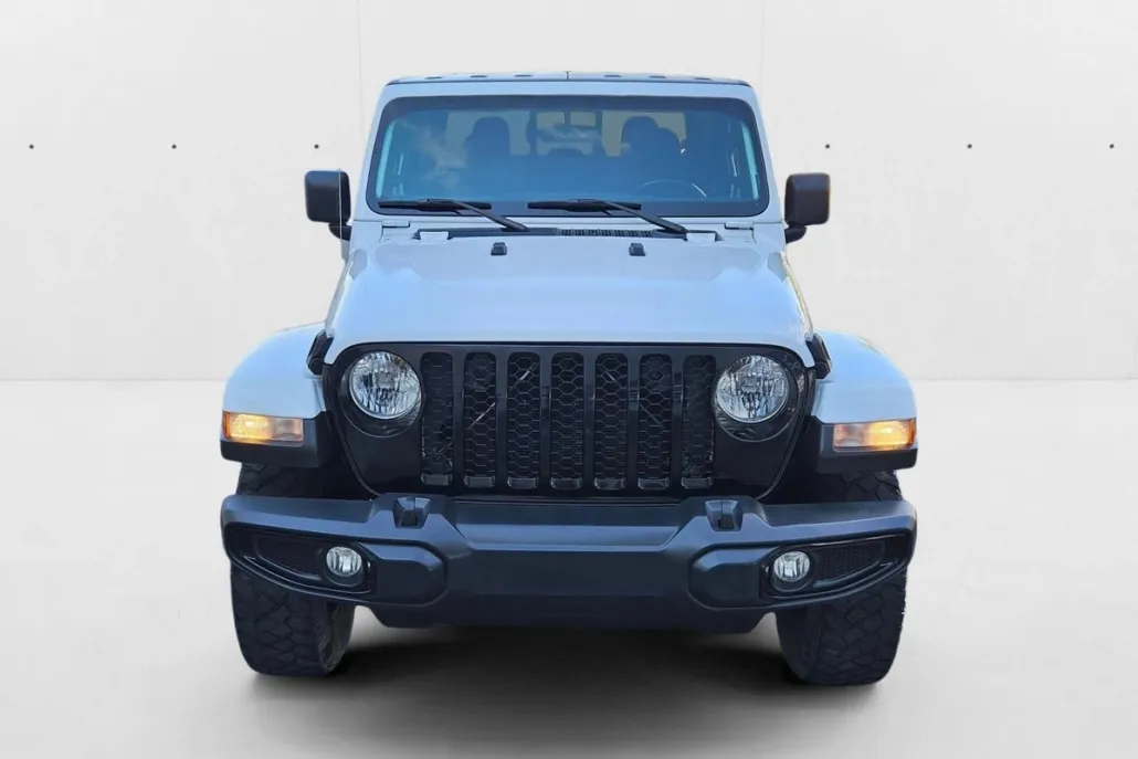 2021 Jeep Gladiator Willys photo 1