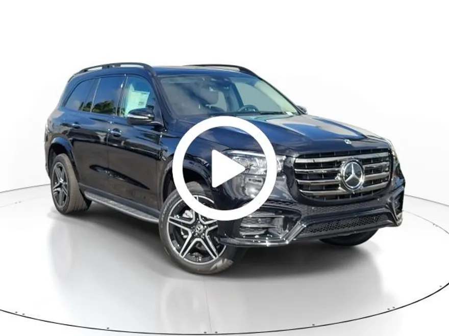 2026 Mercedes Benz GLS 450 4MATIC photo 1