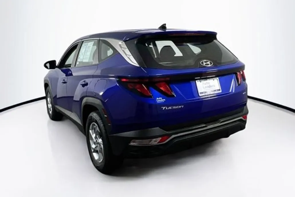 2022 Hyundai Tucson SE photo 1