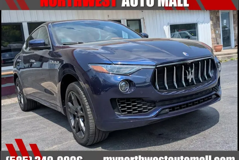 2019 Maserati Levante Base photo 1