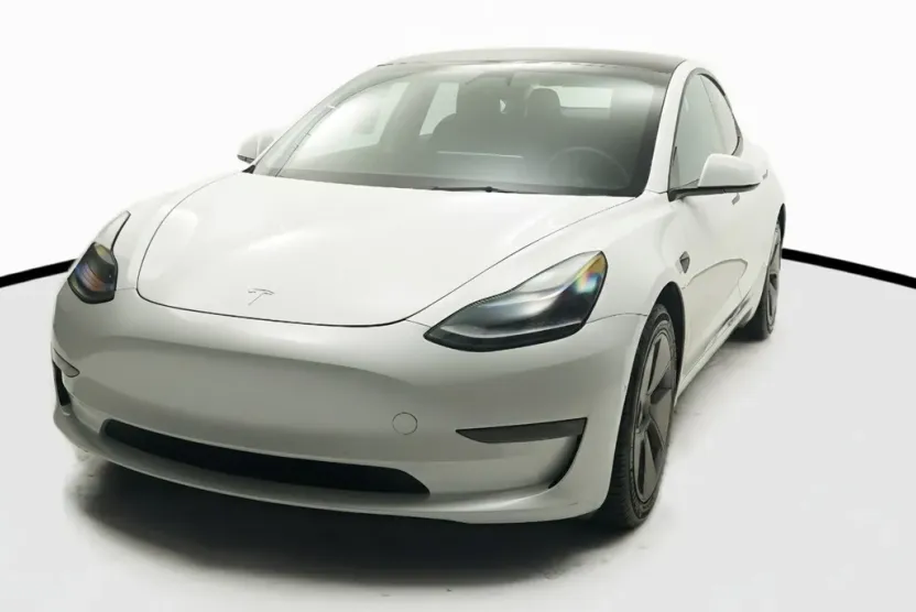 2022 Tesla Model 3 Long Range photo 1