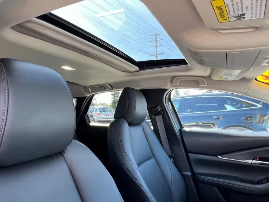 2022 Mazda CX-30 2.5 S Preferred photo 14