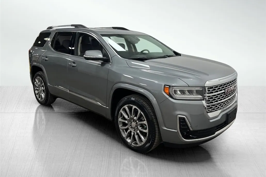 2023 Gmc Acadia Denali photo 1