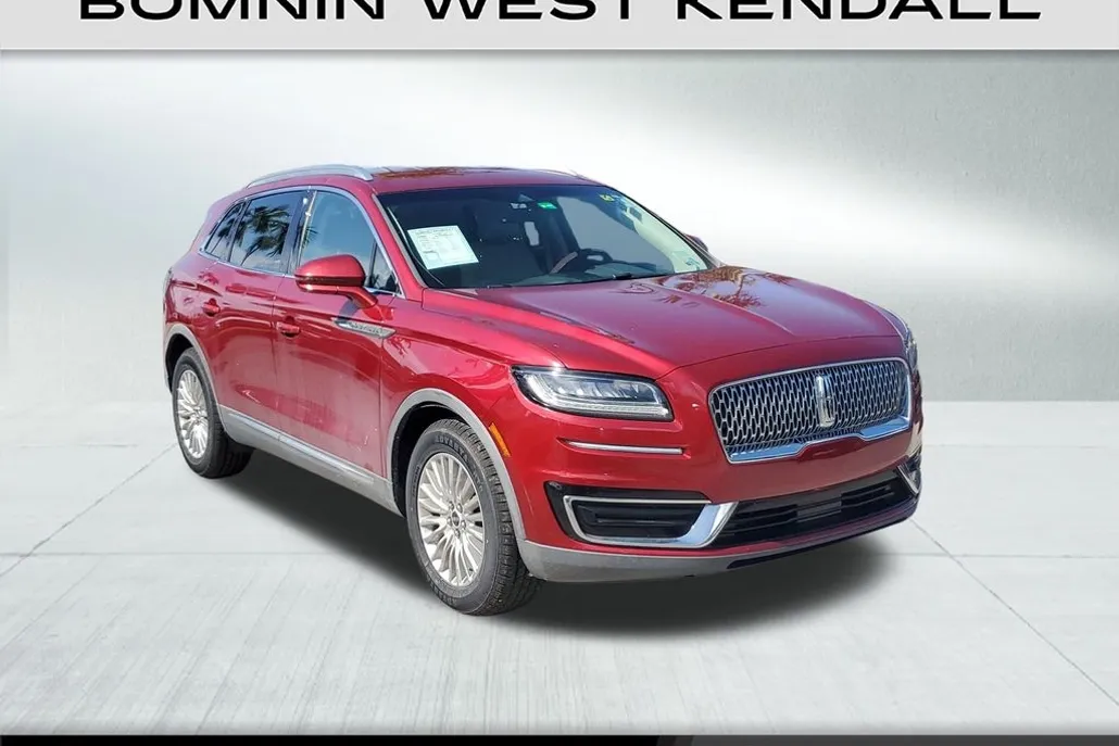 2019 Lincoln Nautilus Standard photo 1