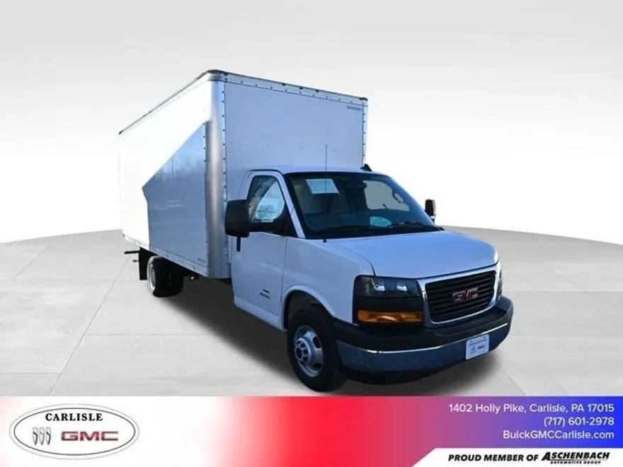 2023 Gmc Savana Cutaway photo 1