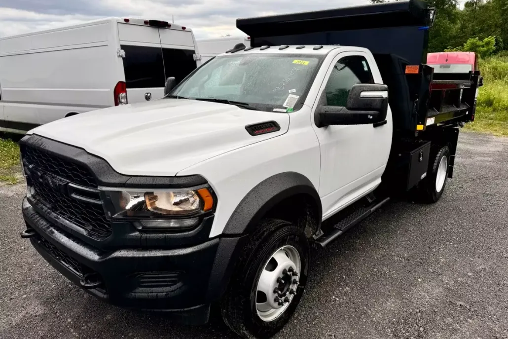2024 Ram 5500 Tradesman photo 1