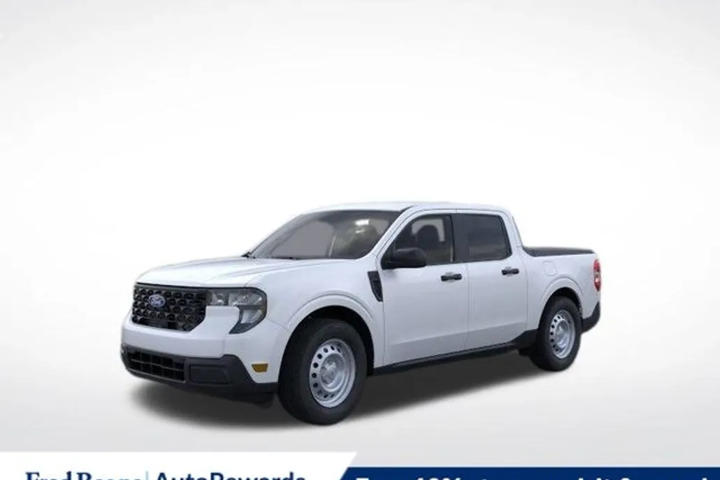 2025 Ford Maverick XL photo 1