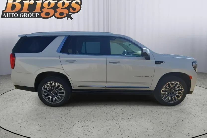2024 Gmc Yukon Denali photo 1