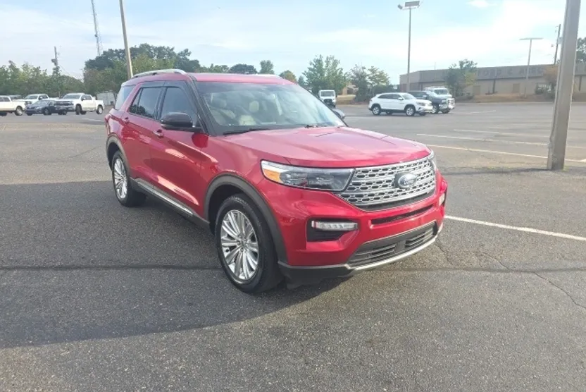 2020 Ford Explorer Limited photo 1