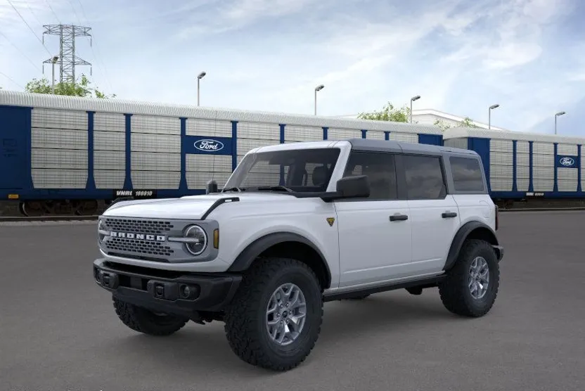 2025 Ford Bronco Badlands photo 1