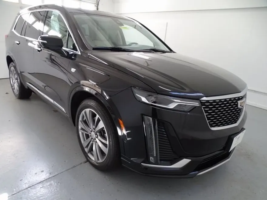 2021 Cadillac XT6 Premium Luxury photo 1