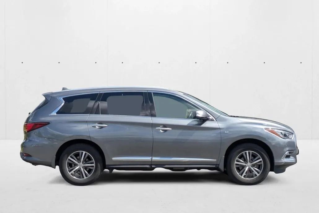 2019 Infiniti QX60 Luxe photo 1