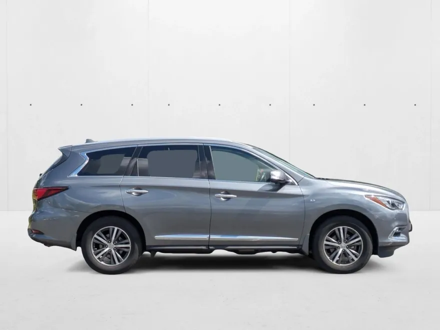 2019 Infiniti QX60 Luxe photo 1