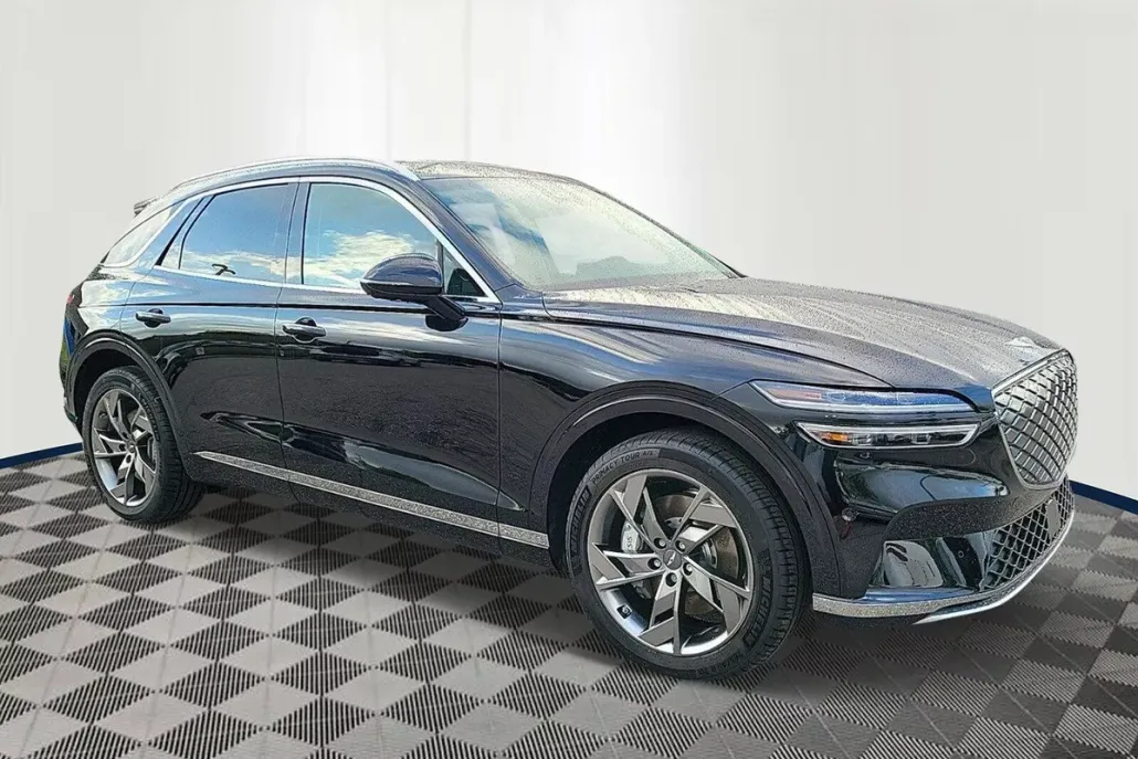 2023 Genesis Electrified GV70 Advanced photo 1