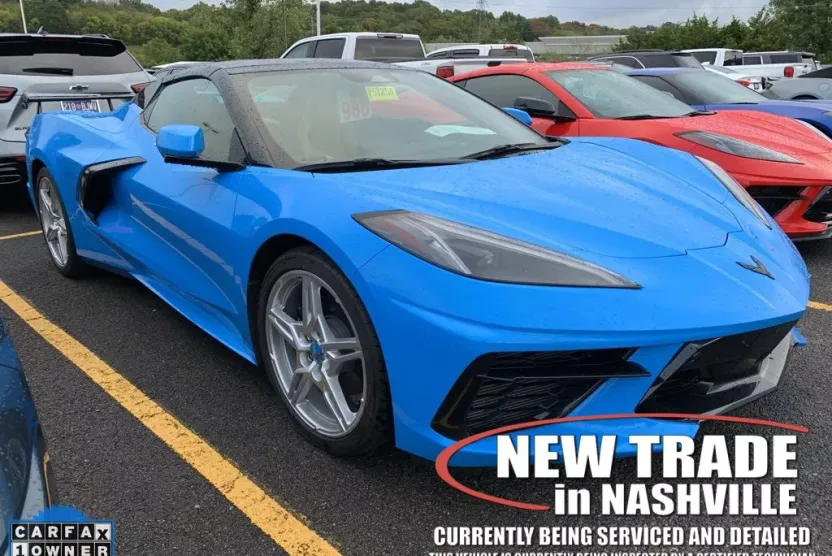 2024 Chevrolet Corvette Stingray 2LT Convertible photo 1