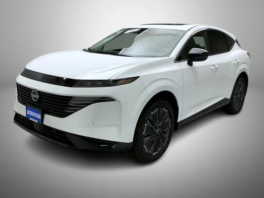 2025 Nissan Murano Platinum photo 1