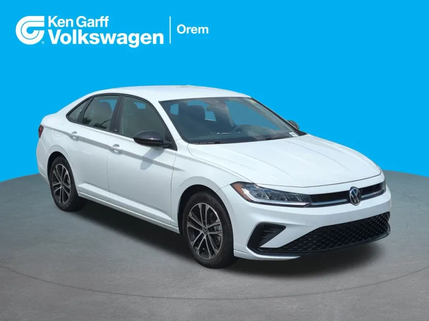2025 Volkswagen Jetta Sport photo 1