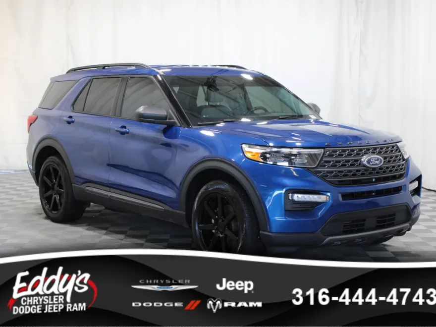 2021 Ford Explorer XLT photo 1