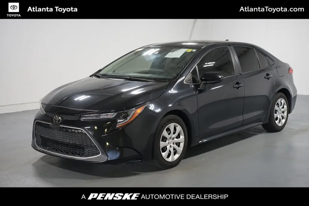 2020 Toyota Corolla LE photo 1