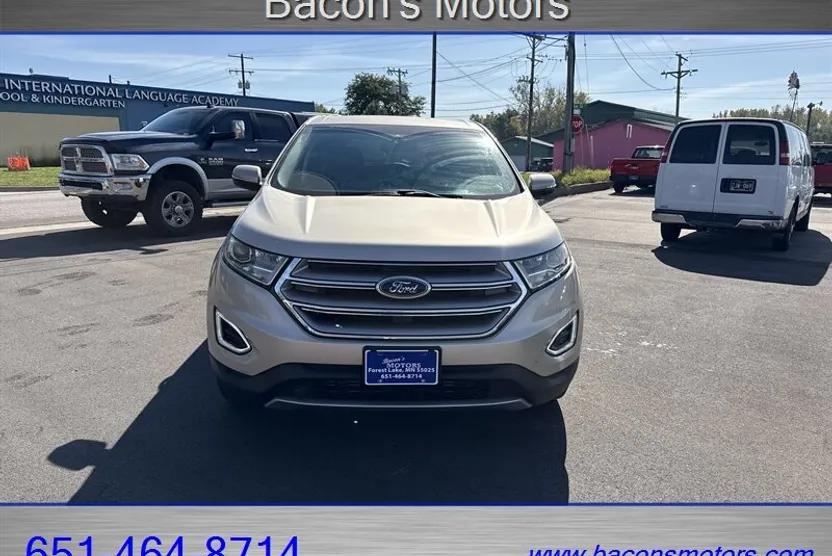 2018 Ford Edge SEL photo 1