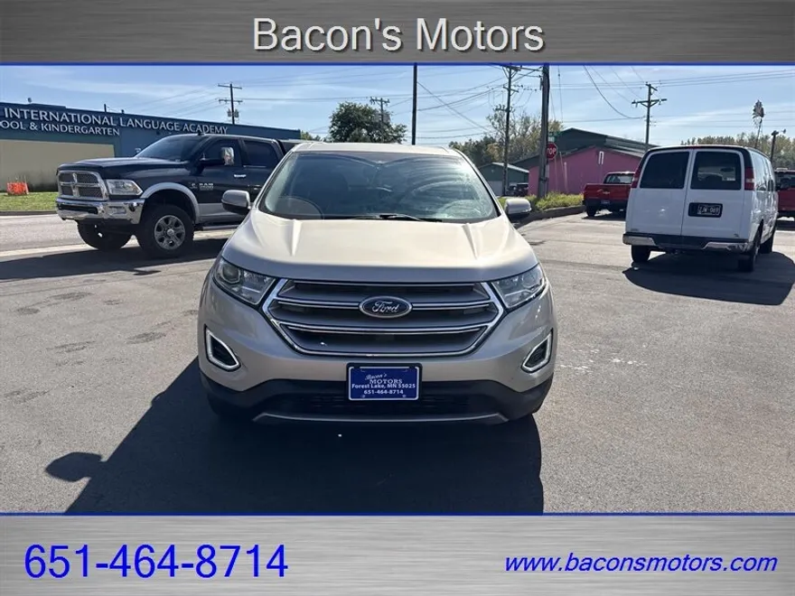 2018 Ford Edge SEL photo 1