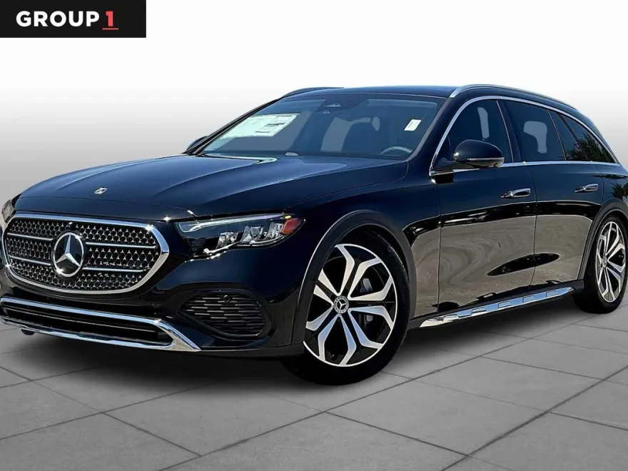 2025 Mercedes Benz E 450 4MATIC All-Terrain photo 1