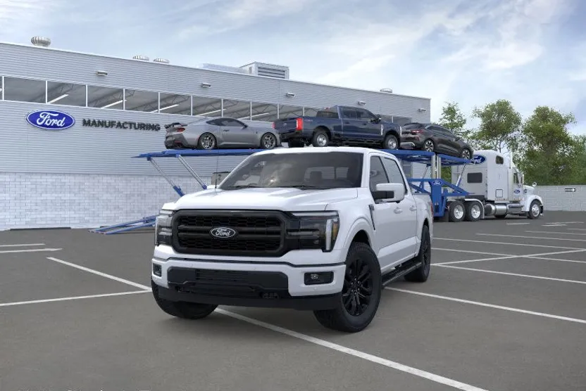 2025 Ford F-150 Lariat photo 1