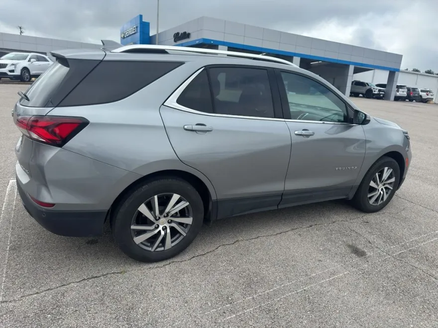 2024 Chevrolet Equinox Premier photo 1