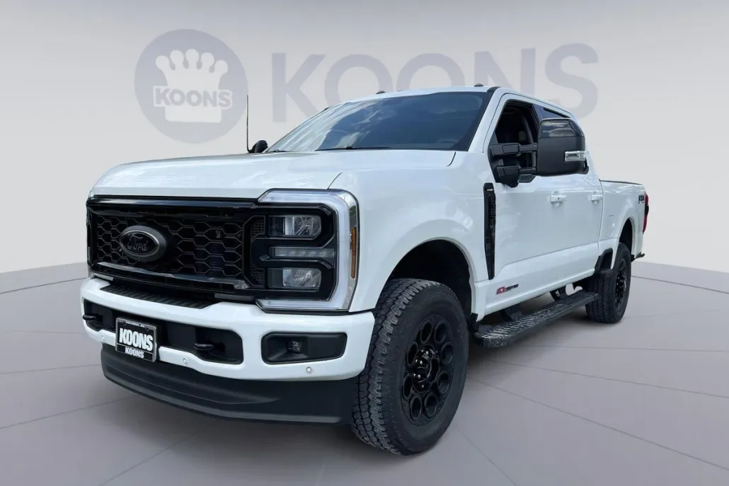 2025 Ford F-350 photo 1