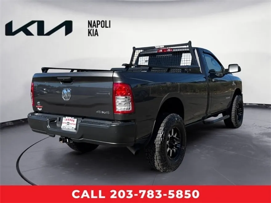 2022 Ram 3500 Tradesman photo 2