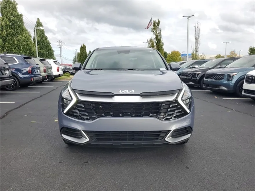 2023 Kia Sportage EX photo 1