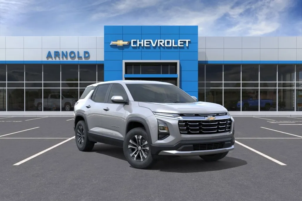 2026 Chevrolet Equinox LT photo 1