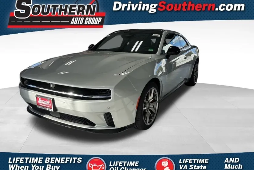 2024 Dodge Charger R/T Scat Pack photo 1