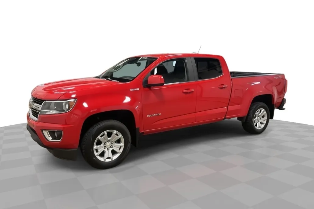 2019 Chevrolet Colorado LT photo 1