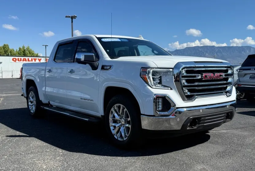 2022 Gmc Sierra Limited SLT photo 1