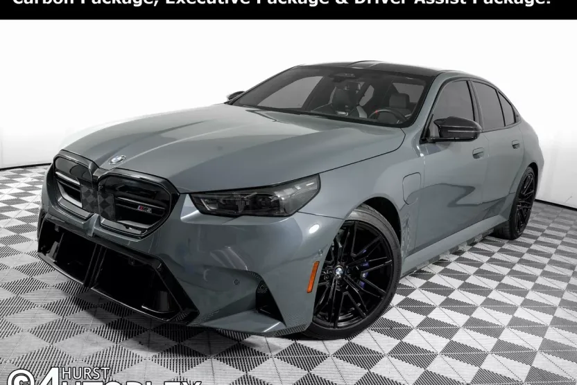 2025 Bmw M5 5 photo 1
