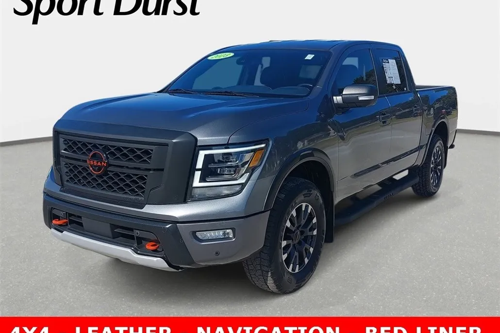 2023 Nissan Titan PRO-4X photo 1