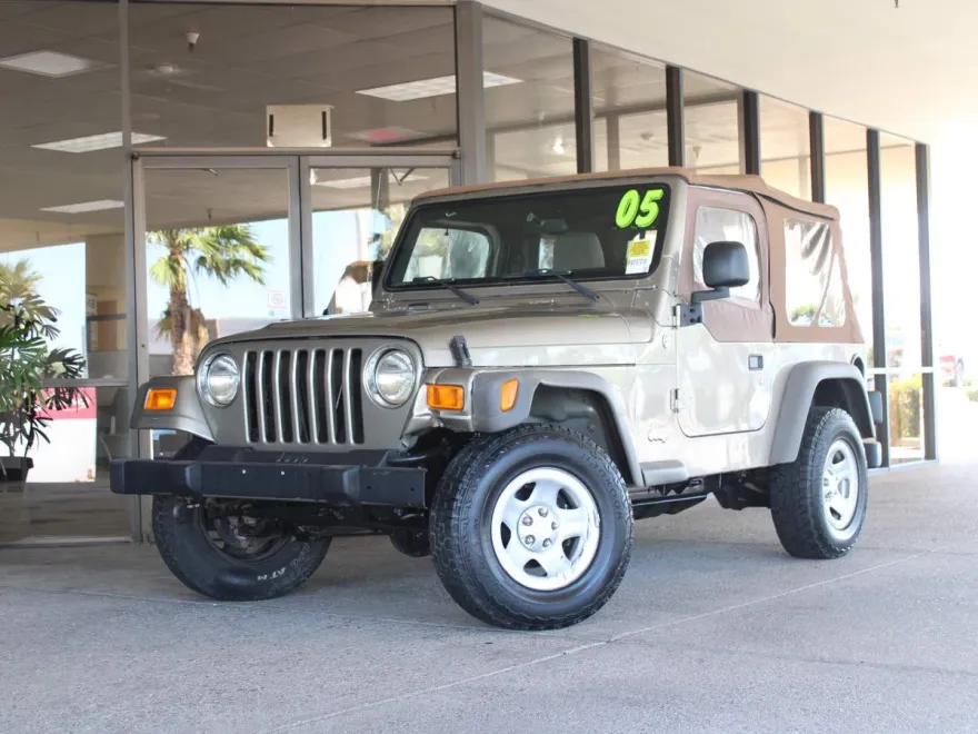 2005 Jeep Wrangler SE photo 1