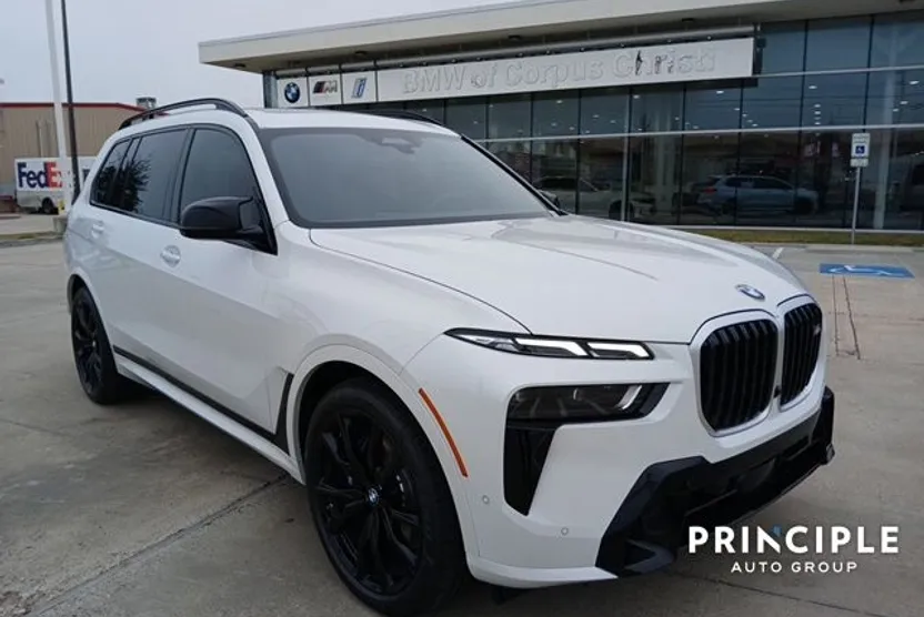 2025 Bmw X7 M60i photo 1