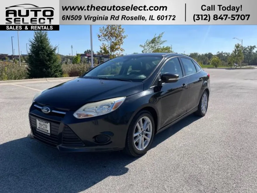 2016 Ford Focus Sedan photo 1