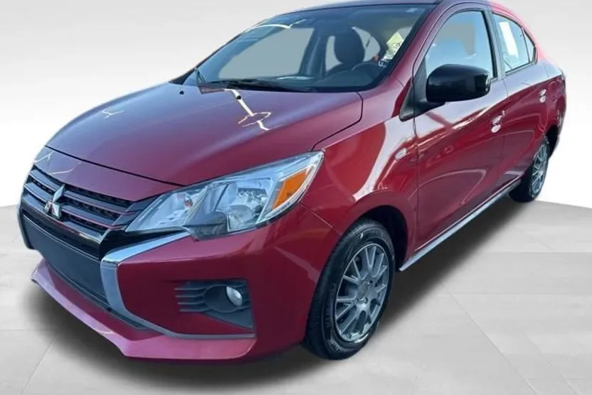 2022 Mitsubishi Mirage G4 Black Edition photo 1