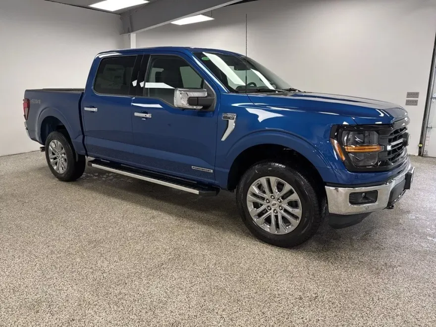 2025 Ford F-150 XLT photo 1