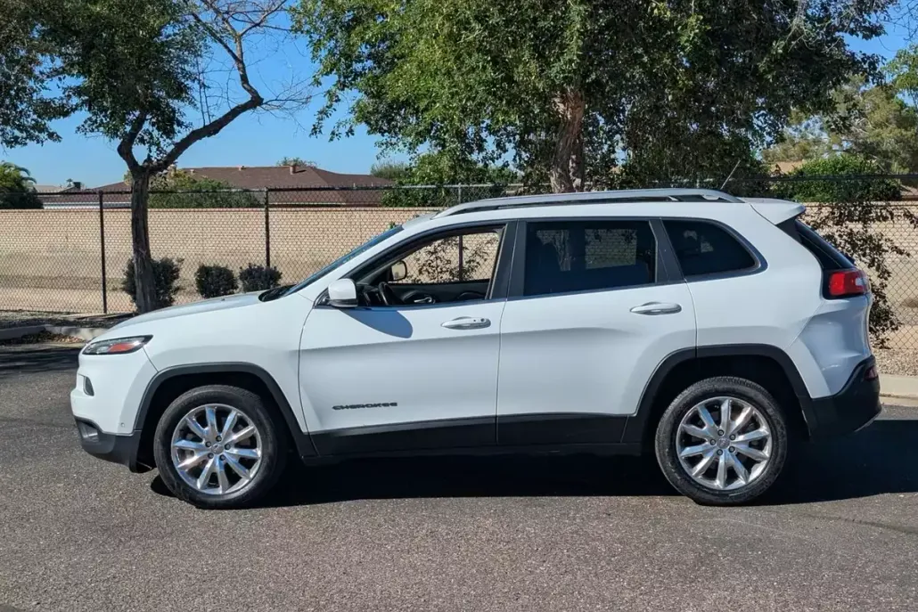2014 Jeep Cherokee Limited photo 1