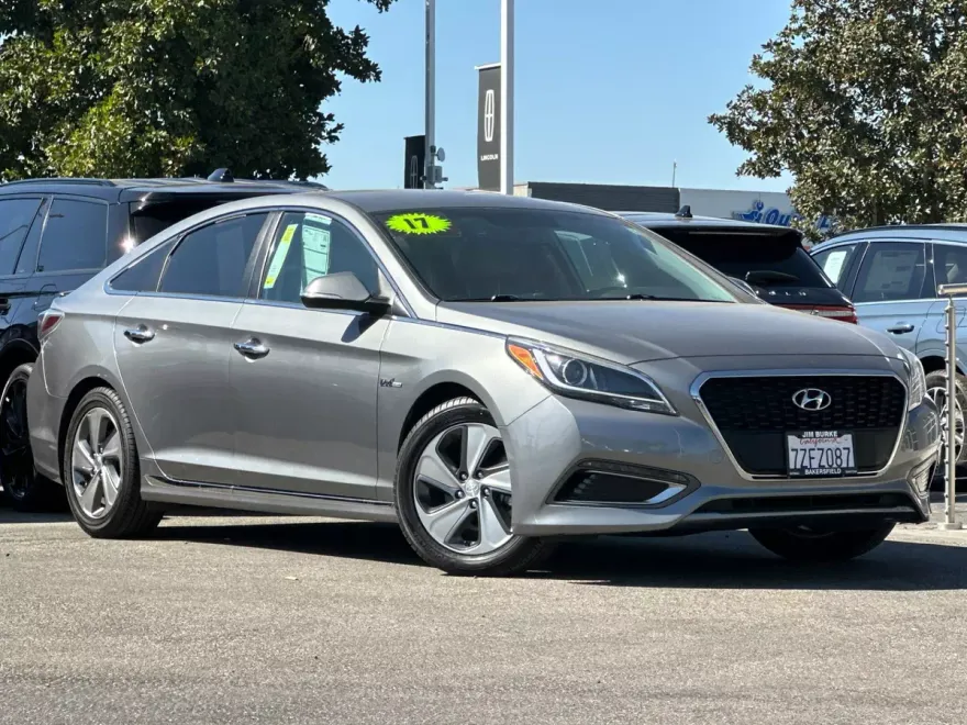 2017 Hyundai Sonata Hybrid Limited photo 1