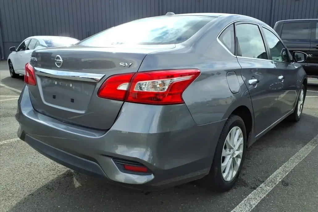 2024 Nissan Sentra SV photo 1